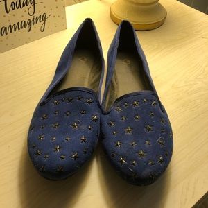 Princess Vera Wand Suede loafers